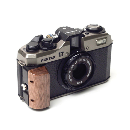 pentax 17 grip