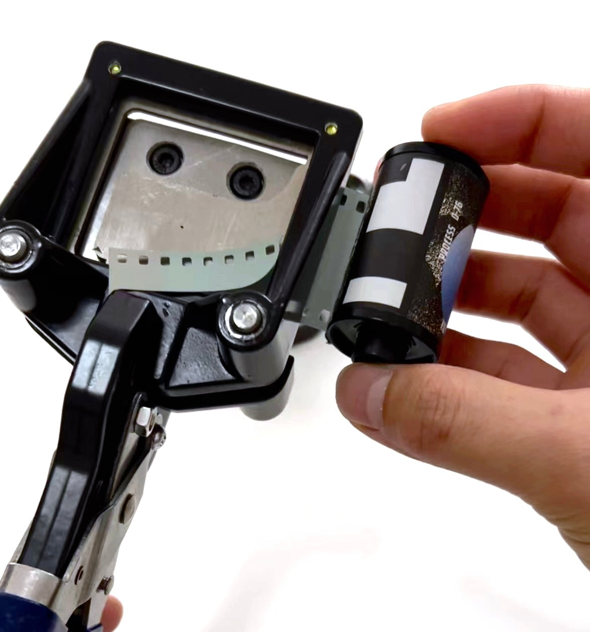 Film Leader Trimmer