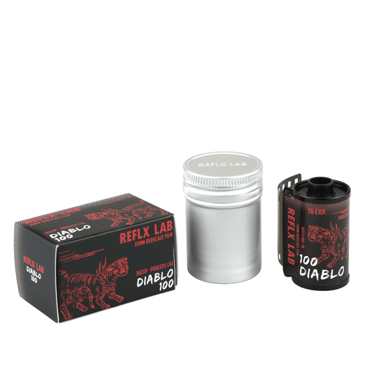 RED SCALE FILM